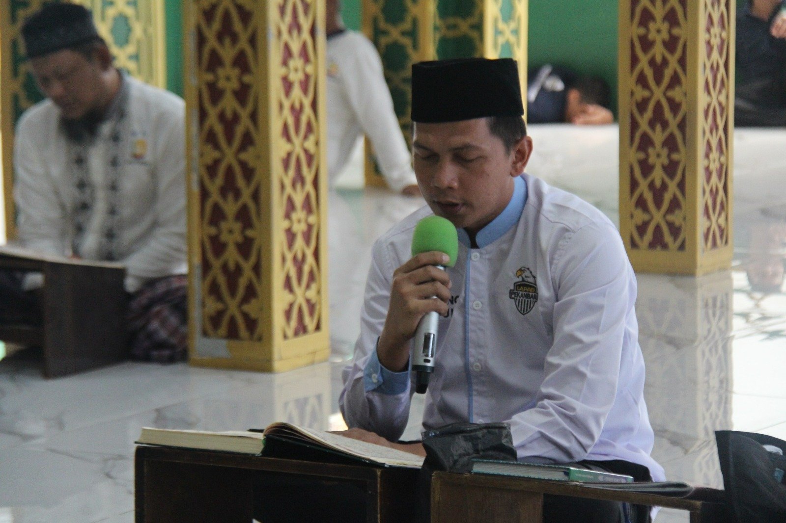 tvmiranda.com | Pengajian Rutin Warga Binaan di Masjid At-Taubah Lapas Kelas IIA Pekanbaru Perkuat Pembinaan Mental dan Spiritual tvmiranda.com|Pengajian Rutin Warga Binaan di Masjid At-Taubah Lapas Kelas IIA Pekanbaru Perkuat Pembinaan Mental dan Spiritual