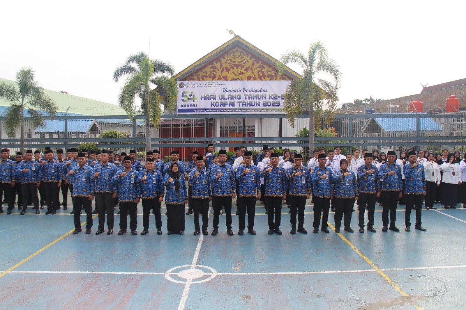 tvmiranda.com | Bersatu dan Berdaulat Menuju Indonesia Maju, Lapas Pekanbaru Laksanakan Upacara Peringatan HUT Ke-54 KORPRI tvmiranda.com | Bersatu dan Berdaulat Menuju Indonesia Maju, Lapas Pekanbaru Laksanakan Upacara Peringatan HUT Ke-54 KORPRI