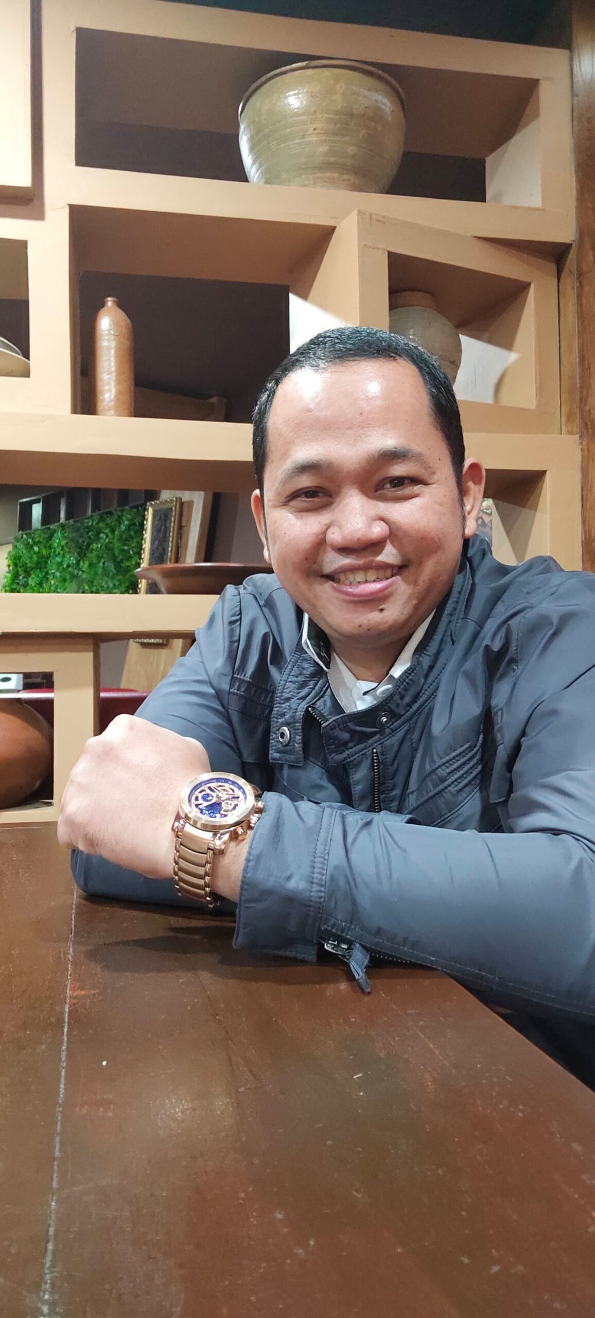tvmiranda.com | NIR EMPATI DI PUNCAK KEKUASAAN: OTORITARIANISME YANG MENGGERUS LEGITIMASI PUBLIK tvmiranda.com | NIR EMPATI DI PUNCAK KEKUASAAN: OTORITARIANISME YANG MENGGERUS LEGITIMASI PUBLIK