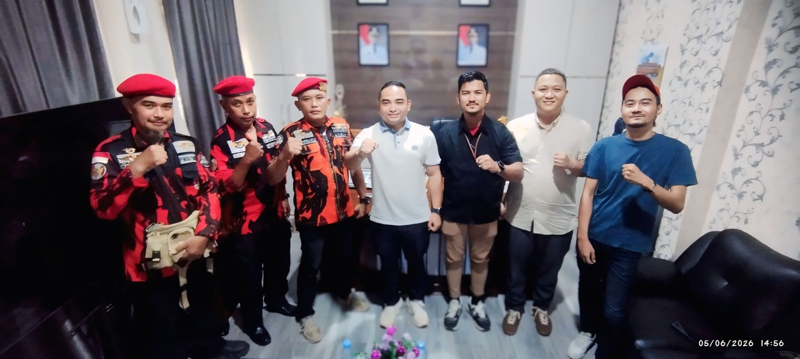 tvmiranda.com | KOTI MPC Pemuda Pancasila Kota Pekanbaru Jalin Silaturahmi dan Audiensi dengan Camat Sukajadi