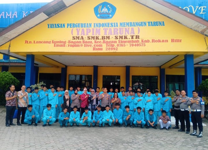tvmiranda.com | Kapolsek Bagan Sinembah Beri Edukasi Bahaya Narkoba di SMK Yapim Taruna, Ajak Siswa Kejar Cita-Cita dan Jauhi Pergaulan Negatif